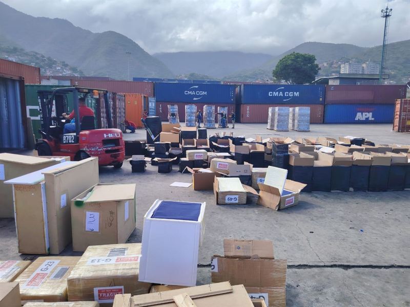 Operación de carga y estiba del equipo de GJG